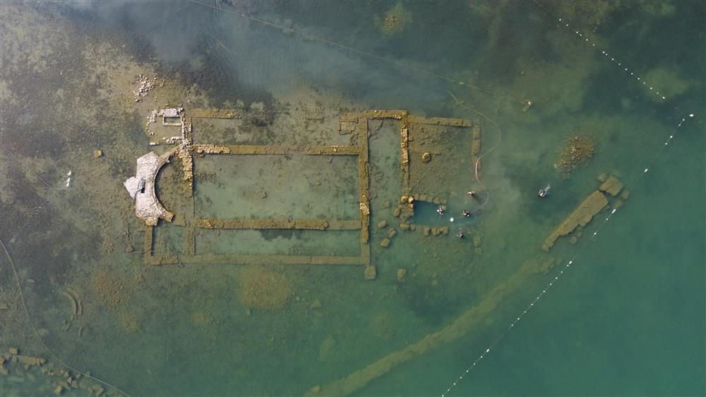 İznik Göl Bazilikası.JPG